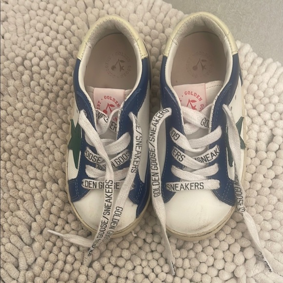 Golden Goose/Bonpoint White and Blue Leather Sneakers